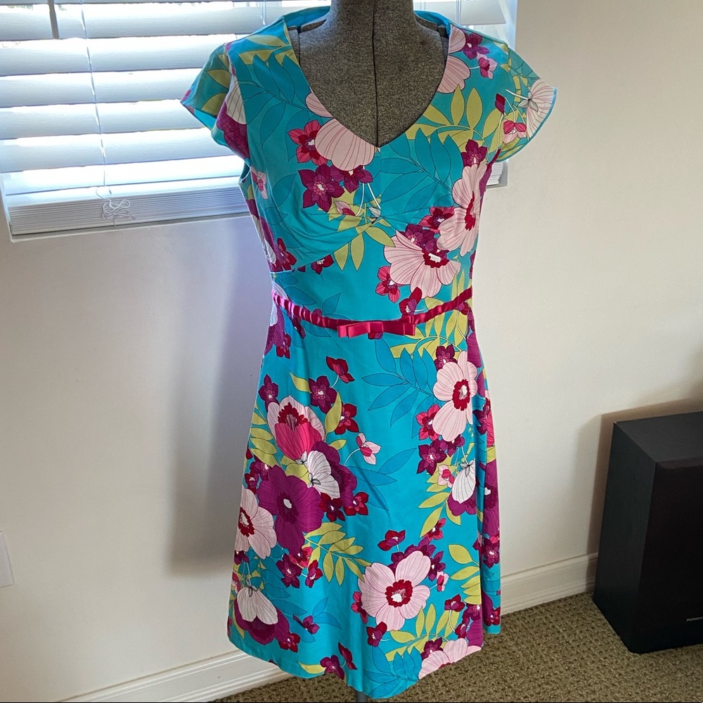 Retro vintage inspired dress